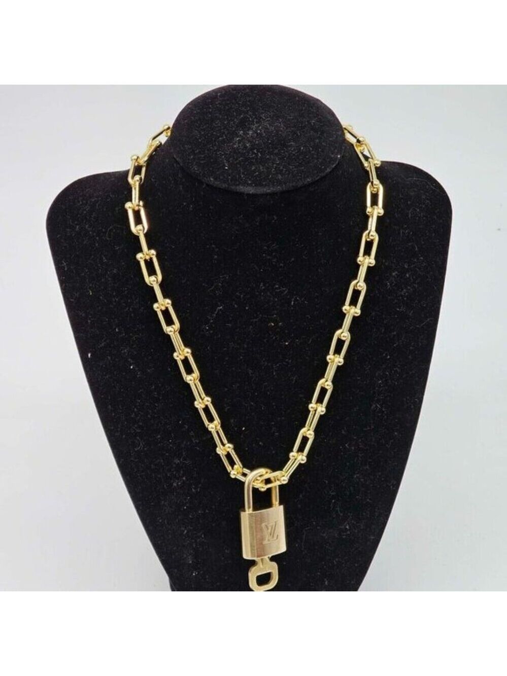 Authentic Louis Vuitton Lock & Key w/ Unbranded Gold Plated Gold Chain Necklace